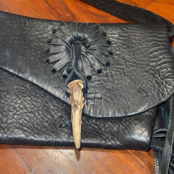 JIMMI WZ SMALL BLACK CROSSBODY